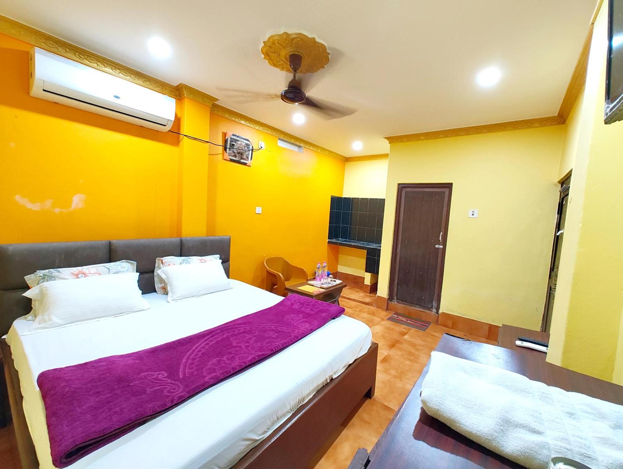 Goroomgo Sahoo Palace Puri - Prime Location Near Sea Beach - Excellent Service With Parking Facilities 외부 사진