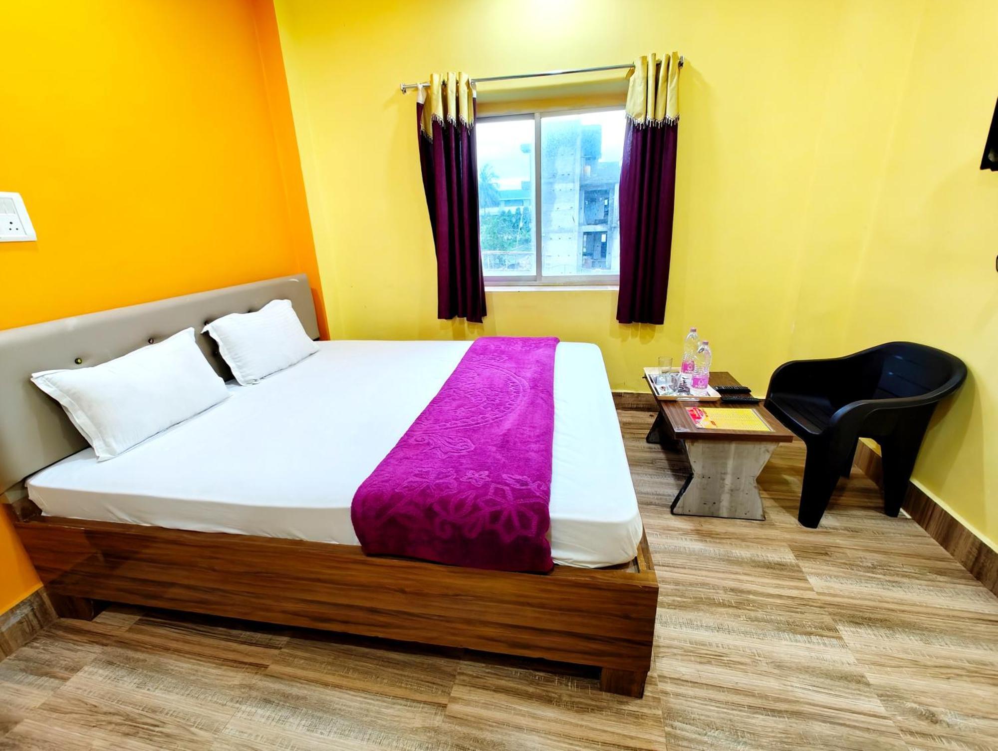 Goroomgo Sahoo Palace Puri - Prime Location Near Sea Beach - Excellent Service With Parking Facilities 외부 사진
